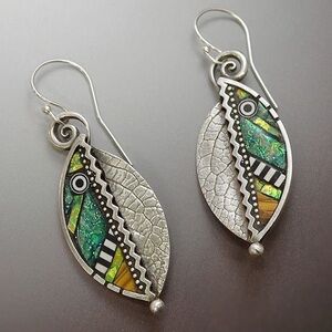 Boho festival silver tone and multicolored fish / leaf design fashion earrings